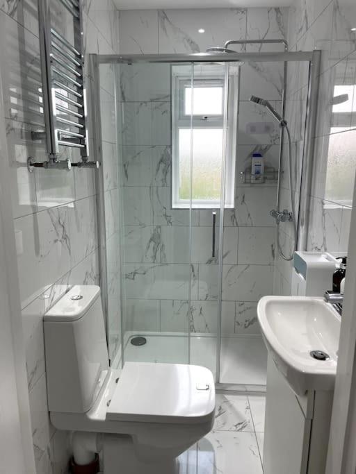 One-bedroom Flat With Plenty Of Parkings Oxford