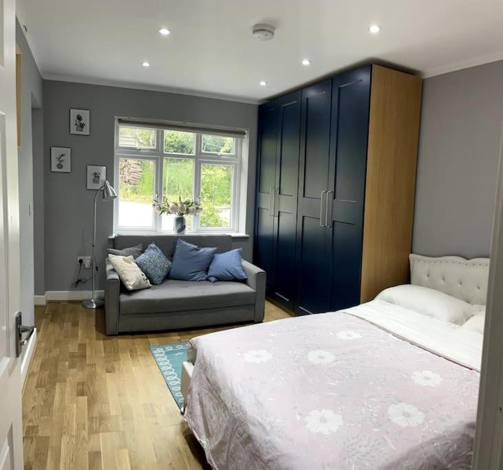 One-bedroom Flat With Plenty Of Parkings Apartment Oxford